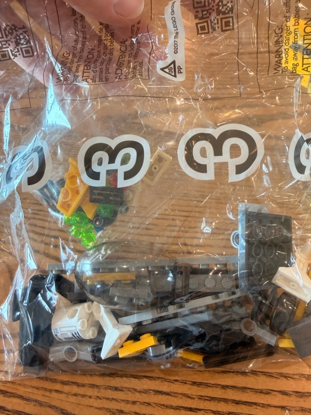 Lego Star Wars 75214 set Anakin’s Jedi Starfighter with R2D2 & Skywalker figure - Picture 3 of 4